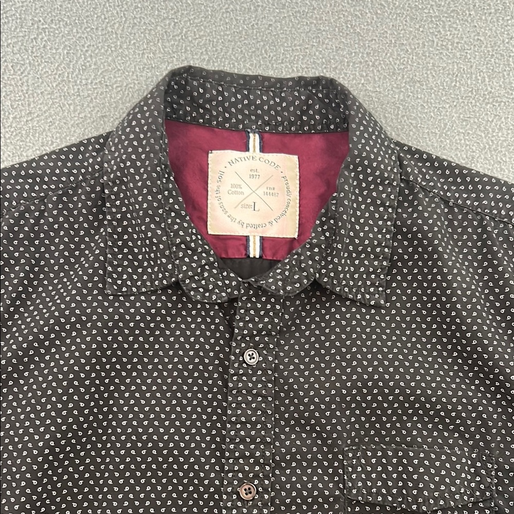Native Code Men’s Black Patterned Short Sleeve Bu… - image 2